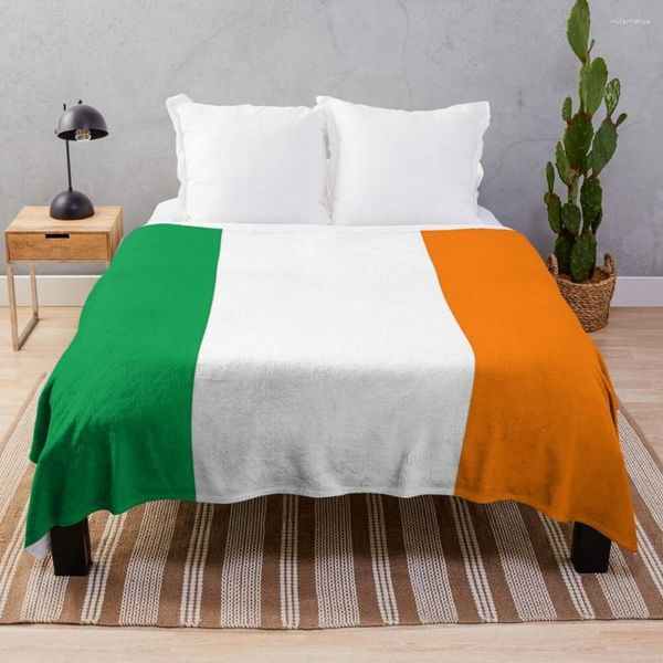 Battaniyeler İrlanda bayrak elbisesi, kanepeye ekose ekose atma dekoratif tüylü