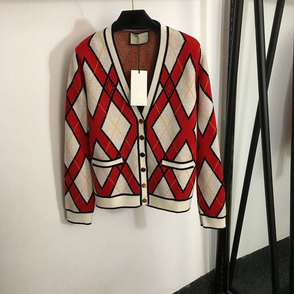 Suéter vermelho de Natal feminino luxuoso cardigan suéter botão designer plus size suéter decote em v jaquetas de malha de lã