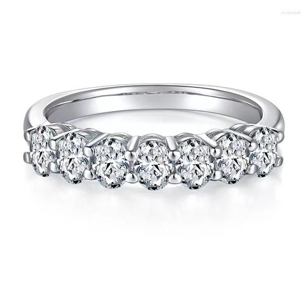 Anéis de cluster Boeycjr 925 prata oval corte 3x4mm 2.1ct total d cor moissanite vvs1 meia eternidade combinando banda anel de casamento para mulheres