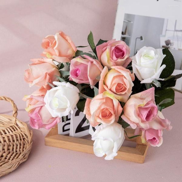 Fiori decorativi in lattice ramo finto rosa rosa artificiale accessori per bouquet per feste fai-da-te rose di simulazione fiore per camera da letto