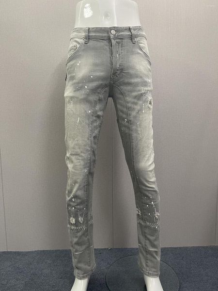 Jeans masculinos 2023 calças jeans moda buraco remendo maré ligeiramente elástica casual lavagem de água pés finos