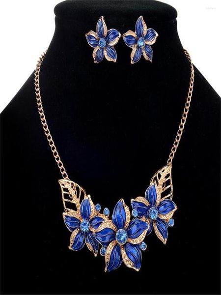 Collana Orecchini Set Gardenia Pittura Olio Clavicola Catena Strass Corto Accessori di gioielli in lega di alta qualità per donna