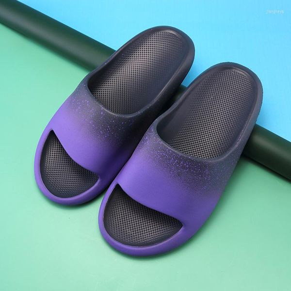 Slippers 2023 Men's Indoor Home Summer Summer Slides Ourdoor Slidies Slipers Plataforma MULES Sapatos Mulheres apartamentos Zapatos de Mujer