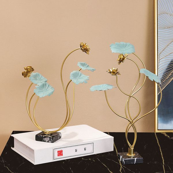 Objetos decorativos Figuras de estilo chinês Luxo Luxo Lotus Decoração de Flores de Flores Metal Moderna Casa da sala de estar da sala de estar Moderna Cabinete de vinho 230228
