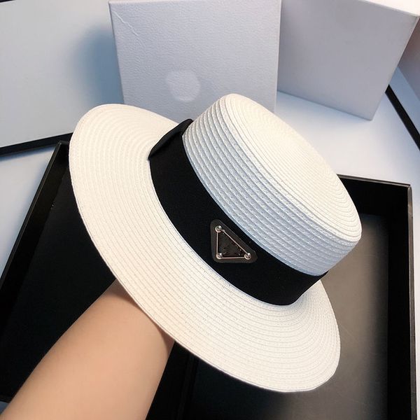 Breite Krempe Eimer Hüte Luxus Mode Fedora Strohhut Outdoor Reise Urlaub Sonnenschutz Panama Jazz Stroh Strandkappe Männer Frauen Sonnenschutz Hut mit großer Krempe