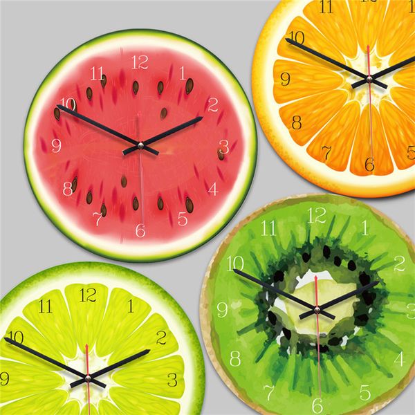 Orologi da parete Frutta fresca Orologi da parete Decorazioni per la casa Orologi da cucina appesi al limone Reloj de Pared Negozio di bevande Decorazione Regalo speciale Estate 230301