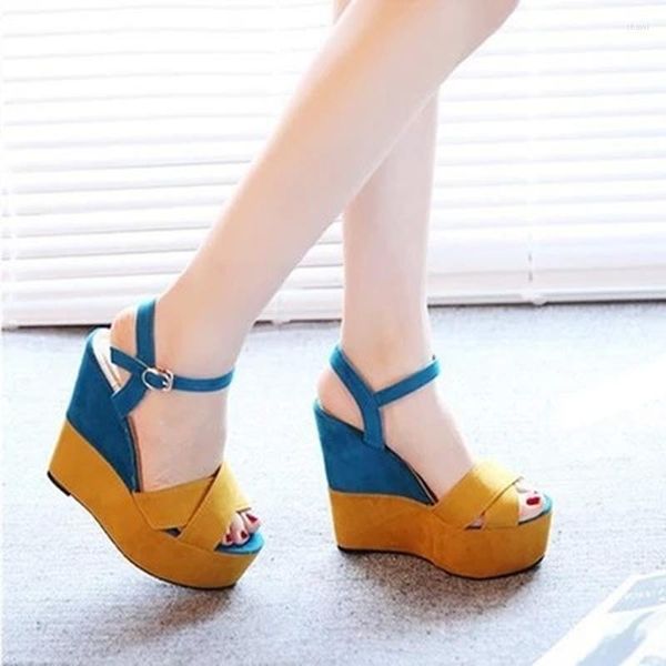 Sandalen Frauen Keile Sommer Mischfarben Plattform Casual Schuhe High Heel Alias Mujer 2023