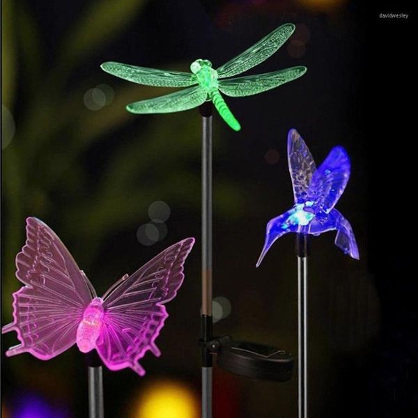 Lámpara solar para césped Cambio de color al aire libre Decoración de jardín Paisaje Impermeable Pájaro Mariposa Libélula Enchufe de tierra Luces
