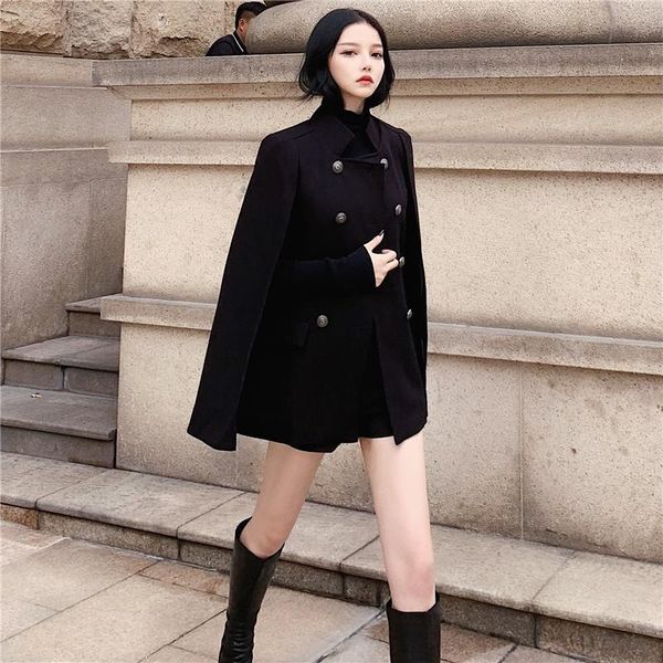 Lana femminile miscela inverno 2023 Cape Coat Black può essere utilizzato con il colletto a base di lana lunga per le donne