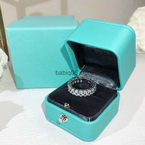 Bant Rings Luxurys Desingers Ring Simples Tasarım Duygusu Gümüş Yüzük Bayanlar Klasik Altı-Pençe Elmas Rng Basit Halkalar Doğum Günü Hediyesi İyi T230301