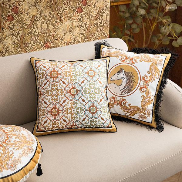 Pillow White Capa Casa Decorativa Casa Decorativa Veludo Ouro Floral Tasels Geométricos Pills Decoração Sala de estar 45 Nórdicos