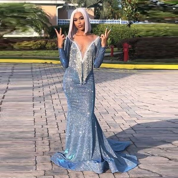 Glitter Blue Luxury Mermaid Prom Vestres de mangas compridas Cristais de borla de pescoço profundo V vestidos de festa de noite de grande tamanho de tamanho Africano