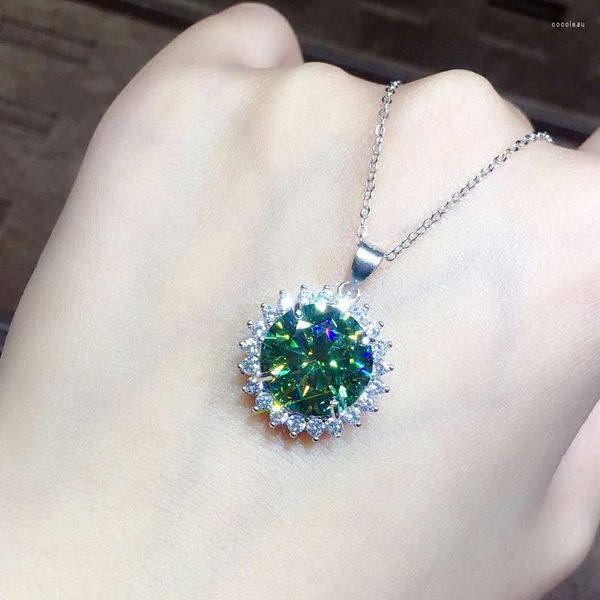 Collane con ciondolo 2023 Rotondo di lusso creato blu verde Moissanit per gioielli da donna Regali di nozze