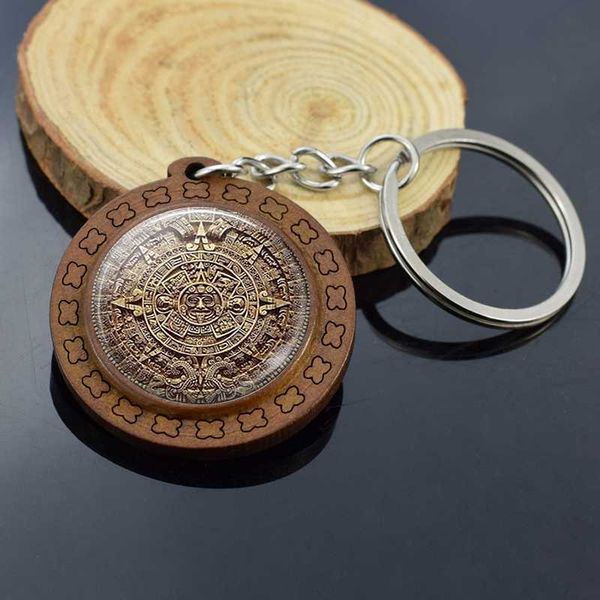 Chave de anéis de madeira vintage jóias de calendário astecas Chaves de calendário mexicano keychain de keyring de madeira mexicano pendente de calendário maia R230301