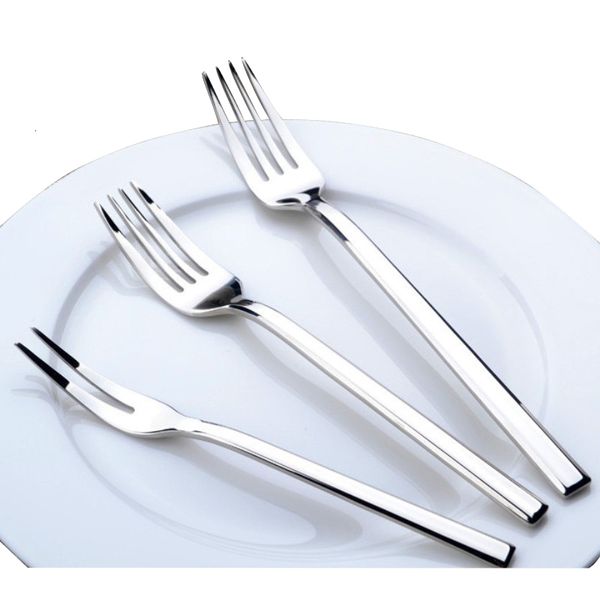 Forks 6pcs Jantar de aço inoxidável Conjunto de espessura de espessura de sobremesa Bolo de frutas de cozinha de mesa de tabela infantil Fla talheres 230302