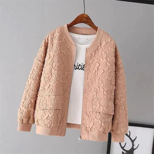 Jackets femininos Moda Ladies Jaqueta de beisebol curta 2023 Coréia das mangas compridas de primavera zíper casual Basic Bomber Coat Feminino