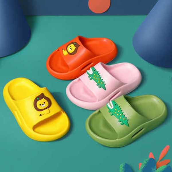 Слиппочные тапочки Лев для мальчиков Новая летняя детская пляжная обувь для детей подходящие мягкие дети в помещении на открытом воздухе.