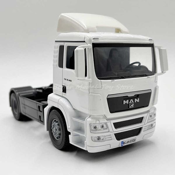 Diecast Model Cars 1 32 Diecast Metal Truck Model Toy Man TGS 26.480 Semirimorchio Trattore Replica Collector EditionJ230228