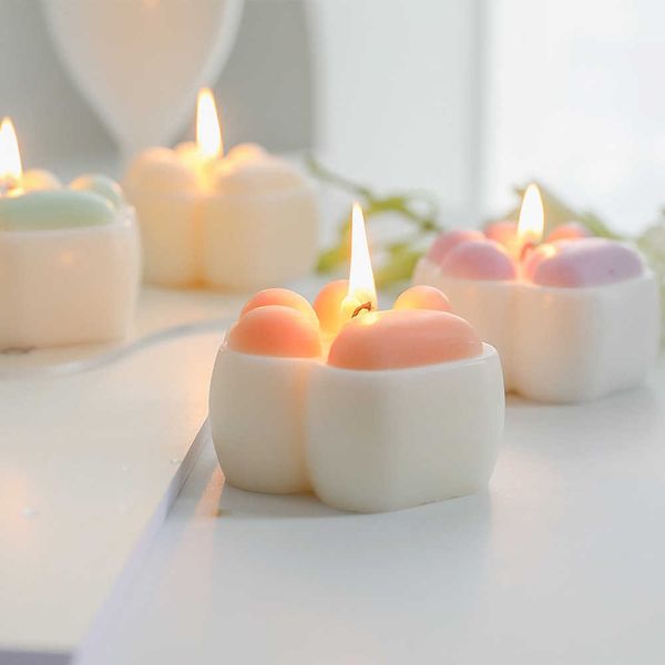 INS Cat Paw Print Modello Fragranza profumata Mini Cute Korea Candle Decorazione domestica per interni Nuova goccia di aromaterapia