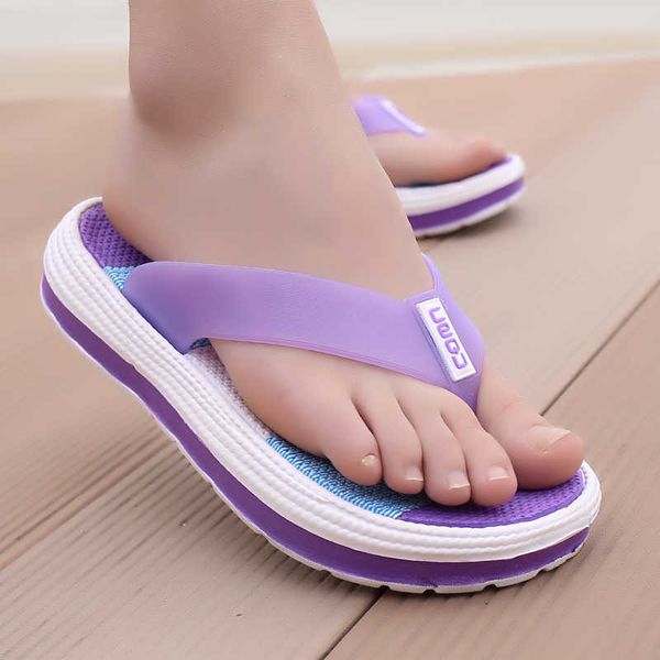 Slippers 2022 Summer Mulheres Massagem casual Flips duráveis ​​Sandálias de praia Sapatos femininos Sapatos listrados Sala de senhora Zapatos Y2302