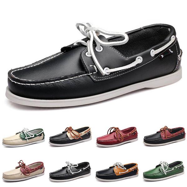 Moda grande sapatos de vela de vela masculino Sapatos de couro casuais masculinos de couro britânicos dirigindo sapatos únicos de homem tamanho