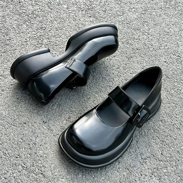 Elbise ayakkabıları lolita platformu Mary Janes kadın okulu öğrenci kolej kızı tatlı jk üniforma Koreli siyah alçak topuk sandalet 230302