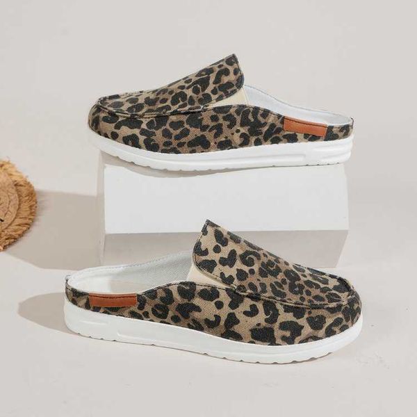 Sapatos de vestido sapatos de lona 2022 New Spring e Summer lazer de lazer Red Sapatos de pé de pé de pó de leopardo