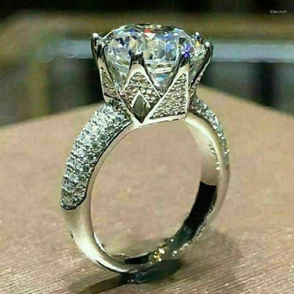 Fedi nuziali Diamante di lusso con zirconi bianchi a taglio principessa per le donne Anello di moda per gioielli di fidanzamento