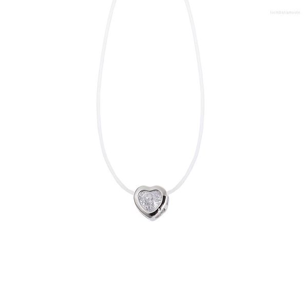 Colares de pingentes Chegada de zirconia cúbica Colar de coração para mulheres Linha de peixe invisível Chokers Jewelry Gift Gift