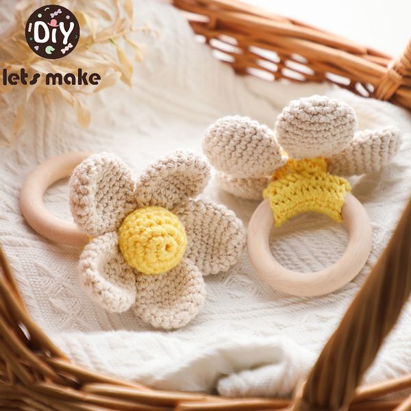 Catcles Mobiles 1pc Crochet Flower Rattle Toy Soother Bracelet BPA Free Wooden morcether Ring Baby Product Mobile Pram Crib Wood Toy Nass Gifts 230303