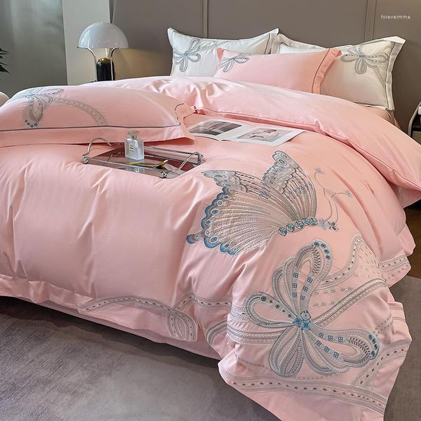 Set di biancheria da letto Elegante ricamo a farfalla Bianco Rosa Set di lusso in tinta unita Cotone egiziano Super Soft Copripiumino Lenzuolo Federe