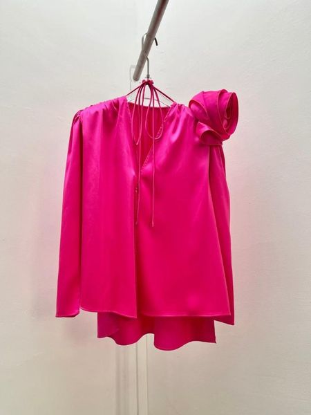 Женские блузки 2023 Дизайн женщин качество блузя роза красная съемная 3D Большая цветочная мода с высокой улицей Леди Тороды
