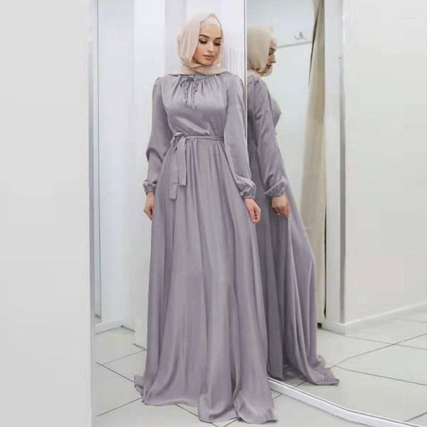 Ethnische Kleidung Islam Ramadan Abaya Einfarbige schlanke Abayas für Frauen Einfacher großer Rock Damenkleid mit Gürtel Europa und Amerika.