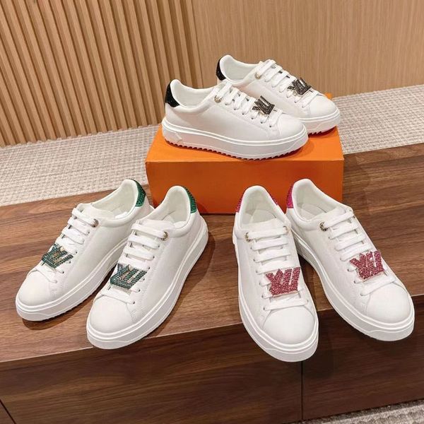 Luxury Brand Sapatos casuais Sapatos de designer de luxo Italian White Casual Shoes Women Sneakers Sneakers Luxury Cleage Canvas Sapatos em uma caixa confortável ZISE 35-44