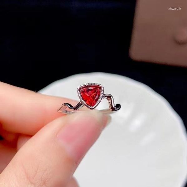 Cluster Ringe Dreieck Roter Granat Ring für Frauen Schmuck Echt 925 Silber Datum Geschenk Natürlicher Edelstein Wassermann Geburtsstein Gut