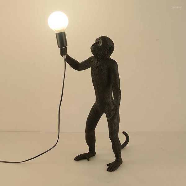 Lampade da tavolo Lampada a LED creativa nordica Monkey Resin Rope Home Restaurant Illuminazione animale in stile industriale retrò