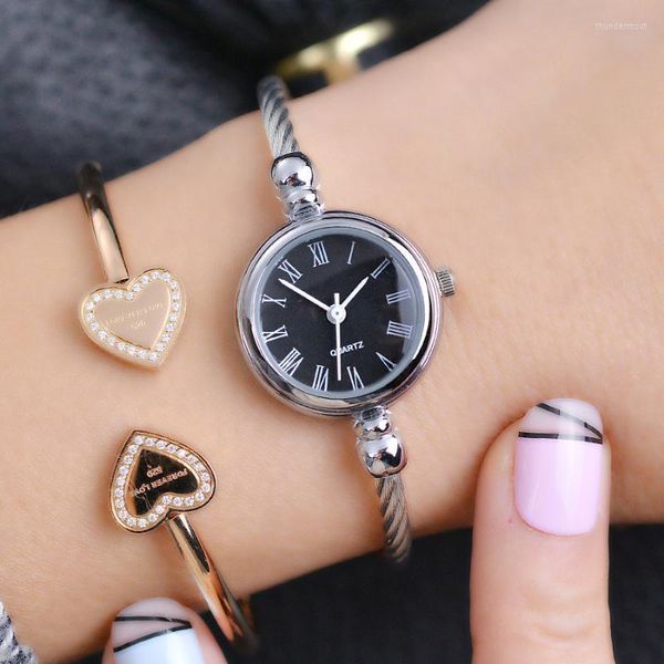 Orologi da polso semplici orologi da donna in argento elegante piccolo braccialetto orologio femminile 2023 marchio di moda quadrante romano retrò da donna orologi da polso gio