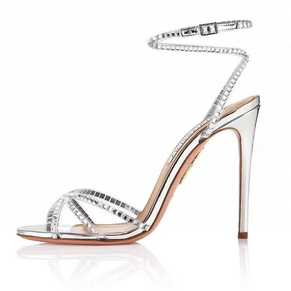 Aquazzura Sandália Feminina Banda transversal transparente em PVC Tornozelo com incrustação de cristais Sapatos sociais Dance Sensazione Metallica Designer Cleo Heel Sapatos noturnos