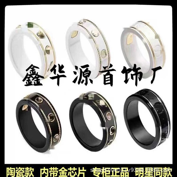 Factory por atacado 2023 Novas jóias de moda de alta qualidade de luxo para massa de massa frita de cerâmica em preto e branco Twists Gold Double -sidelaed casal Ring