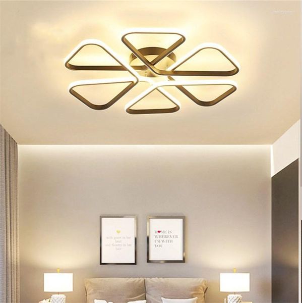 Plafoniere Modern LED Soggiorno Camera da letto Electrodeless Dimming Moderne Fixture Plafonnier LED Lampada da soffitto Pendent