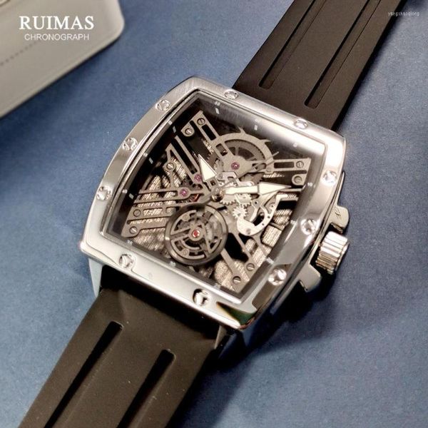 Начальные часы Ruimas tonneau Dial Quartz Watches for Men Моде силиконовые ремешки Спортивные наручные часы со светящимися руками 3ATM водонепроницаемые 310