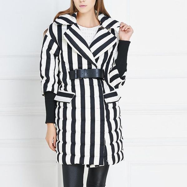 Piumino da donna Parka Duck Jacket Donna Inverno Lungo Nero Bianco Stripes Coat 2023 Cintura Piumino Parka Abbigliamento femminile caldo ImpermeabileDonna