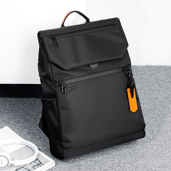 Bolsas escolares de alta qualidade laptop masculino Backpack Designer de marcas de luxo preto para negócios urbano homem USB Charging 230306