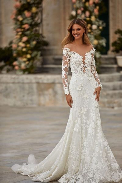 Abiti da sposa sexy a sirena taglie forti Boemia aperta sul retro Fiori di pizzo Applique maniche lunghe Sweep Train Abito da sposa con scollo a V trasparente Boho vestido de novia MN002