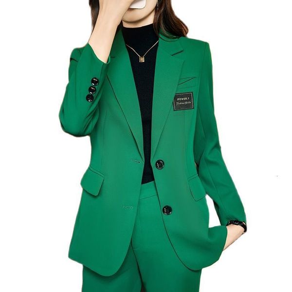 Ternos femininos Blazers elegantes femininos de mulheres verdes com casaco Blazers e calças entrevistas de carreira Trabalho de mulheres trabalhos de escritório vestem de calças 230306