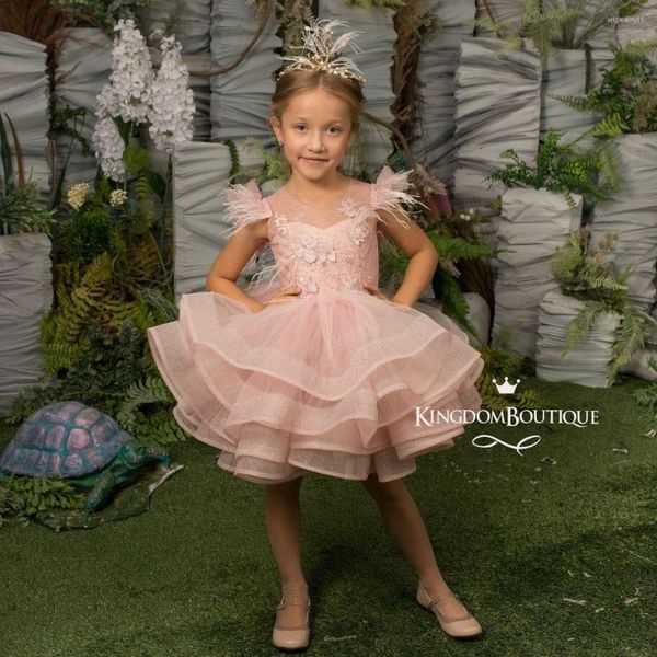 Vestidos de menina curta rosa flor meninas vestidos crianças tule tule penas joelhos partidos de festa casamento bebê primeira comunhão aniversário de dama de honra