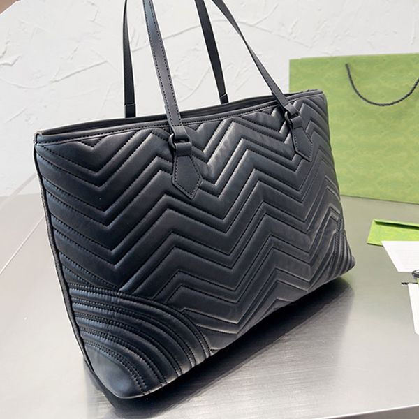 Ophidia Tote Shopping Bag Borsa nera trapuntata Borsa interna con cerniera di grande capacità in vera pelle Lettere alla moda con fibbia magnetica