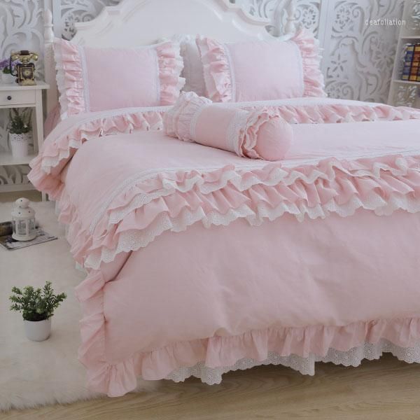 Conjuntos de cama conjuntos de peças listra de algodão folha de lótus capa de edredão bordada de luxo de luxo de saia de cama de luxo capa