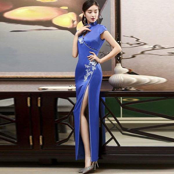 Ethnische Kleidung Blau 3D Stickerei Qipao Lange Split Sexy Cheongsam Design Chinesische Vintage Kleid Jahrestagung Modenschau Sommer Frauen Qi