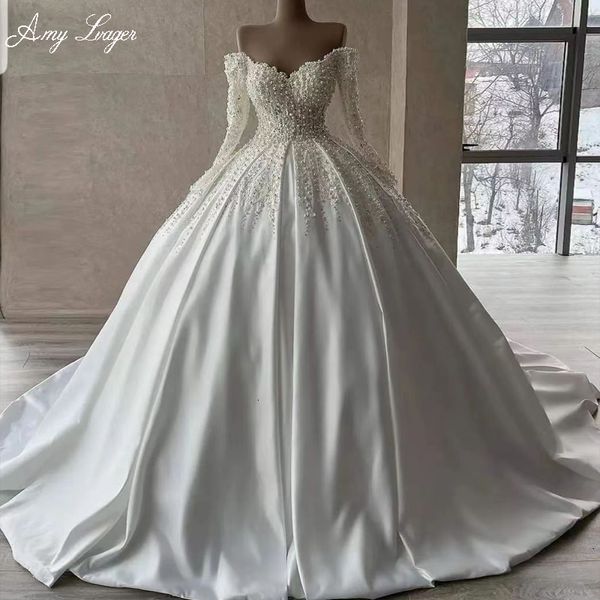 Abiti da festa AmyLvager Abito da sposa romantico con scollo a cuore e scollo a cuore 2023 Appliques di perline di lusso Manica lunga Principessa da sposa 230306